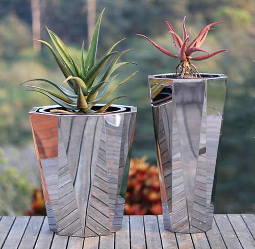 Obbligato Octave stainless steel planters